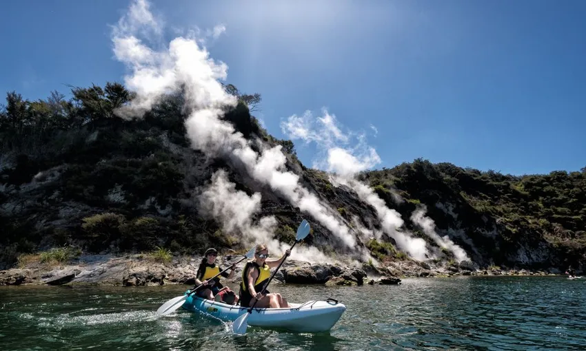 Waimangu Valley Walk & Steaming Cliffs Kayak Private Tour | Experience OZ