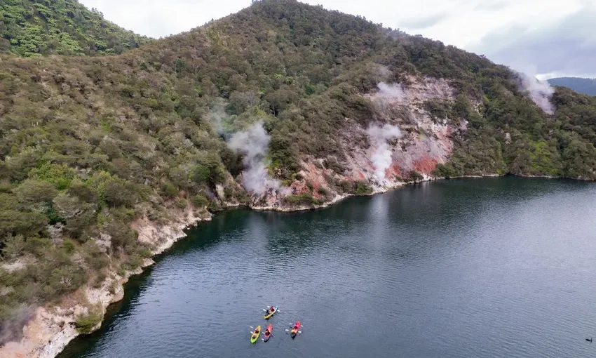 Waimangu Valley Walk & Steaming Cliffs Kayak Private Tour | Experience OZ