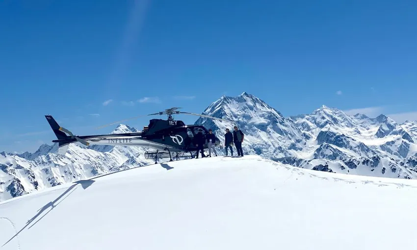 Helicopter Flight with Landing, 25 Minutes - Mt Cook