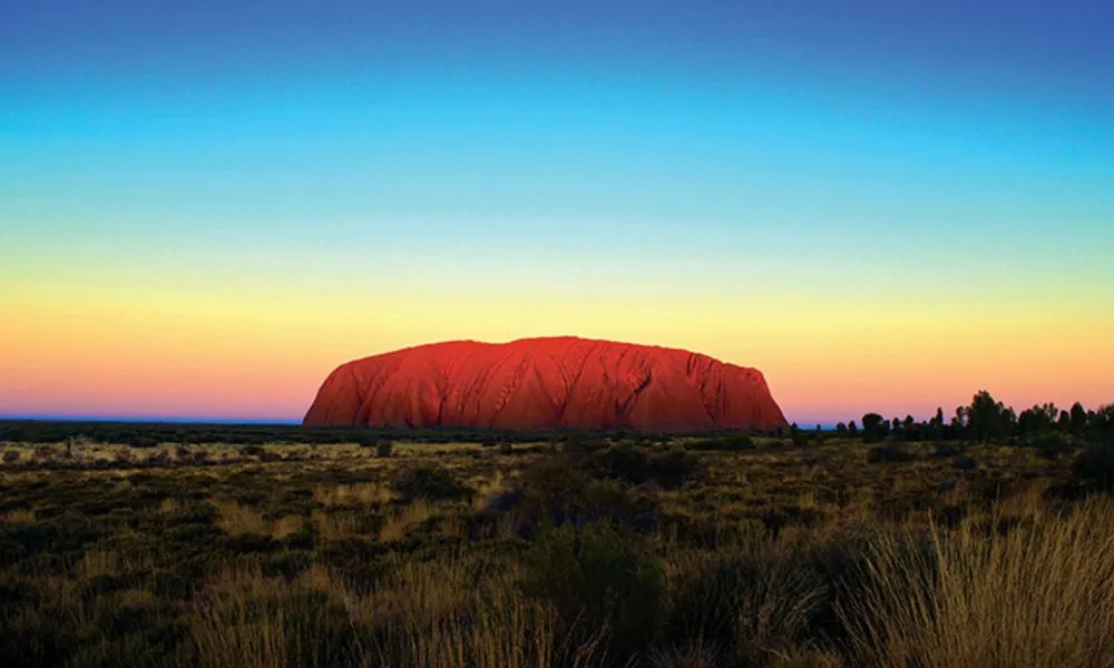 Uluru Sunset Viewing with Sparkling Wine | Experience OZ-1