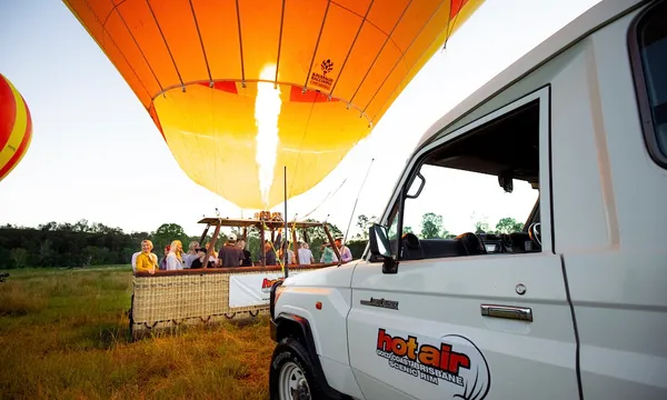 Gold Coast Hot Air Balloon Flight with Breakfast & Alpacas