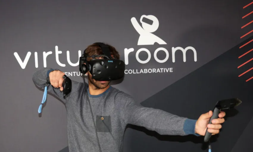 Melbourne Virtual Reality Escape Room - Book Now | Experience Oz