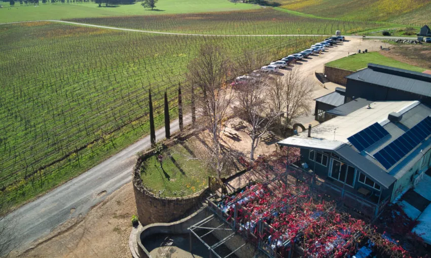 Melbourne Feathertop Winery Tour - Book Now | Experience Oz