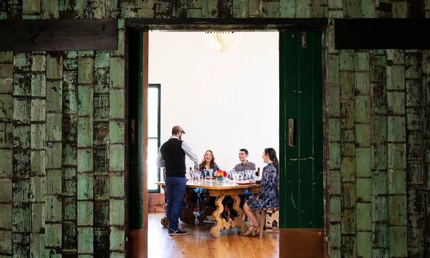 Pizzini Winery Food and Wine Tasting Tour | Experience Oz