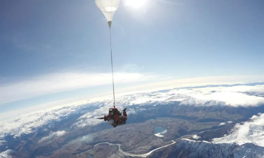 Queenstown 12,000ft Tandem Skydive - Book Online | Experience Oz