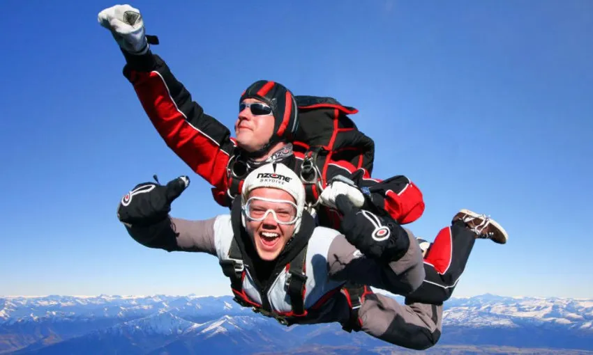 Queenstown 12,000ft Tandem Skydive - Book Online | Experience Oz