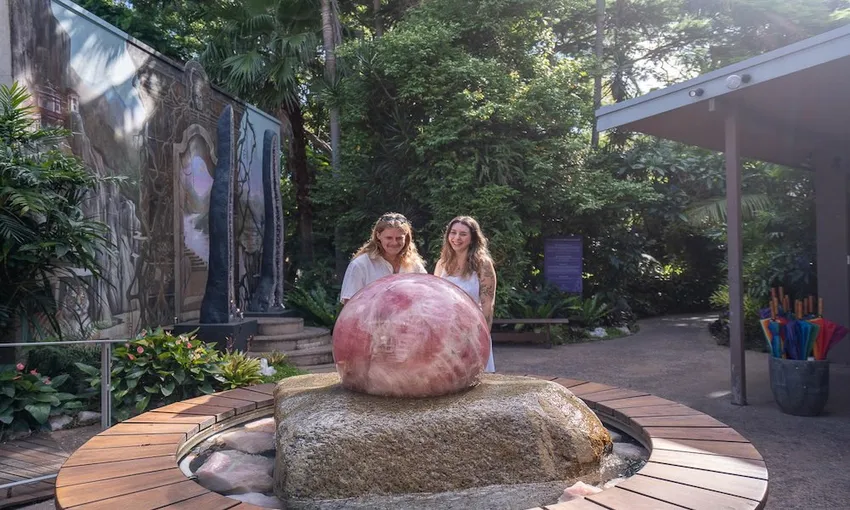 Crystal Castle Byron Bay | Experience Oz