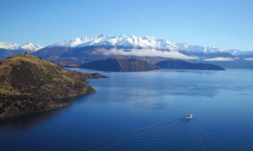 1 Hour Twilight Lake Wanaka Cruise - Book Now | Experience Oz
