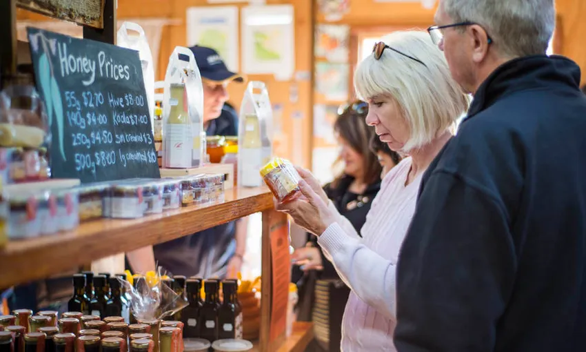 Kangaroo Island Sip & See Full Day Tour from Adelaide with Lunch