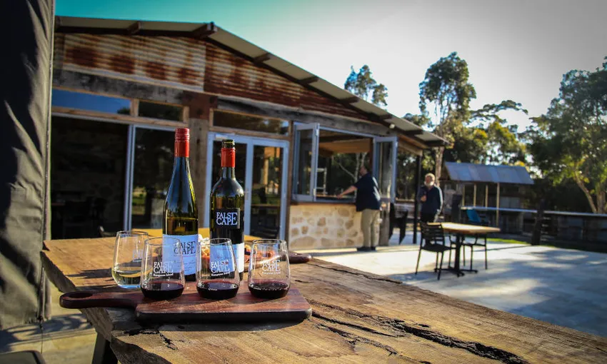 Kangaroo Island Sip & See Full Day Tour from Adelaide with Lunch