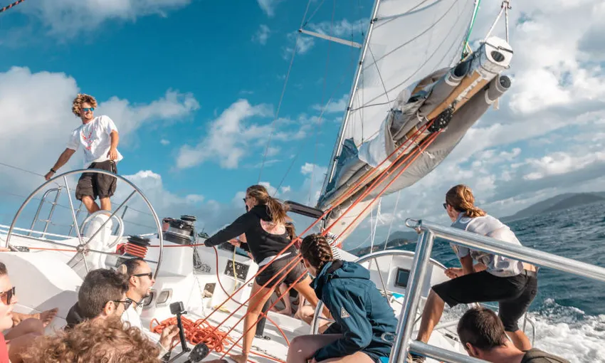 2 Night Whitsundays Sailing Adventure on Condor | Experience Oz
