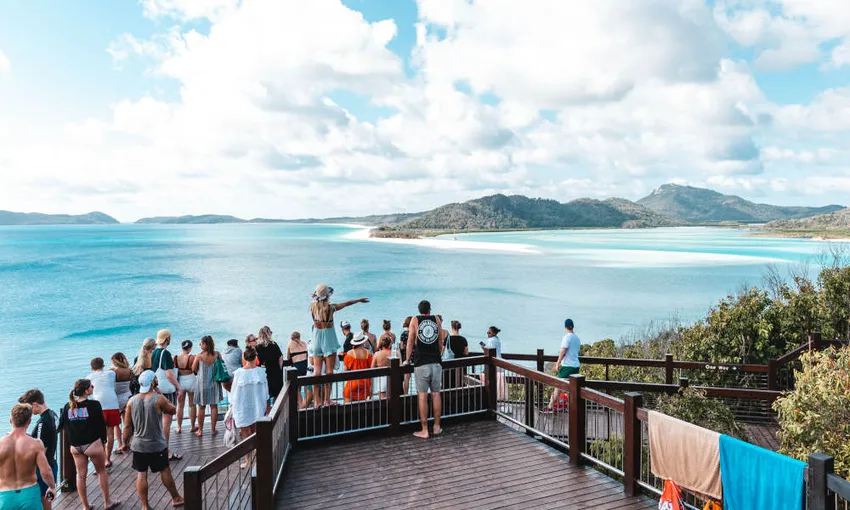 2 Night Whitsundays Sailing Adventure on Condor | Experience Oz