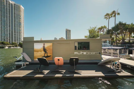 Surfers Paradise Hydrofoil Lessons
