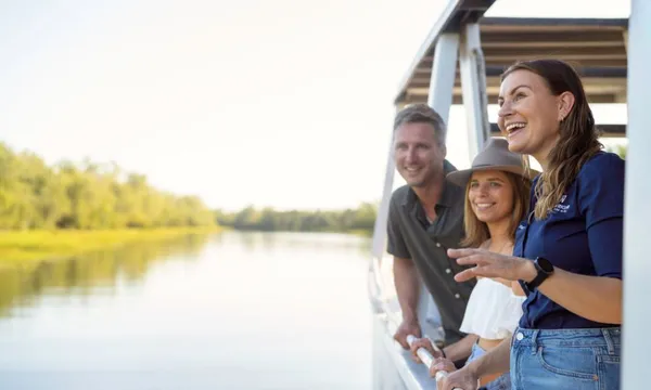 Top End Safari Camp Day Tour from Darwin