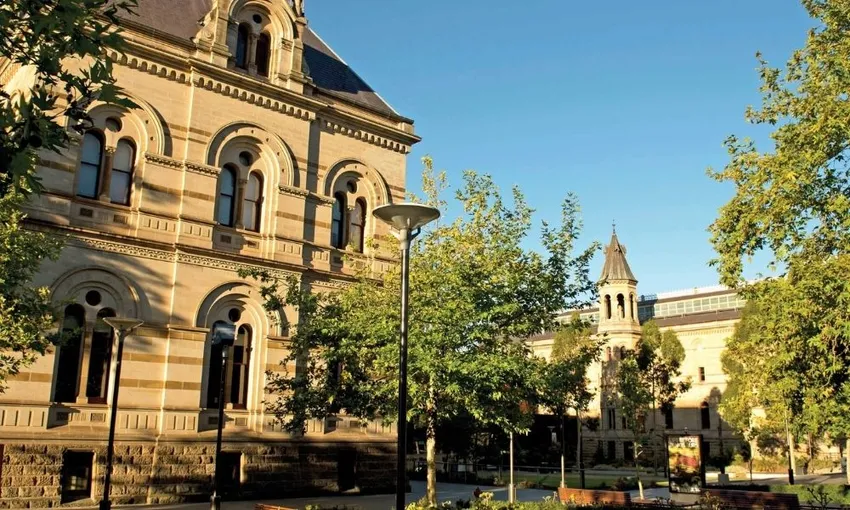Adelaide City Sightseeing Morning Tour | Experience Oz