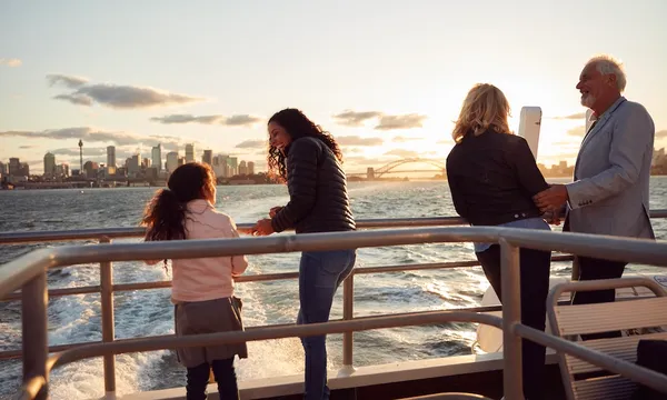 Sydney Harbour Highlights Sightseeing Cruise
