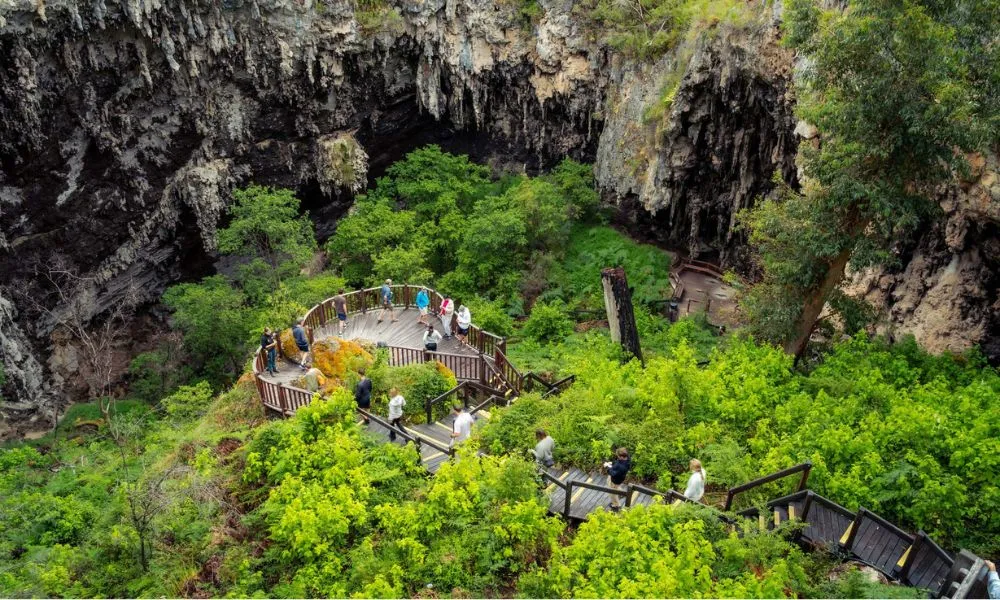 Guided Lake Cave Margaret River Tour - Book Now | Experience Oz-8