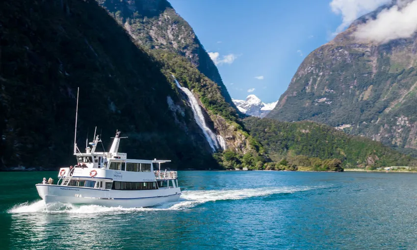 Boutique Milford Sound Cruise - Book Now | Experience Oz