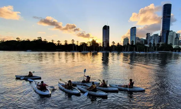 Twilight Brisbane River Kayaking Tour