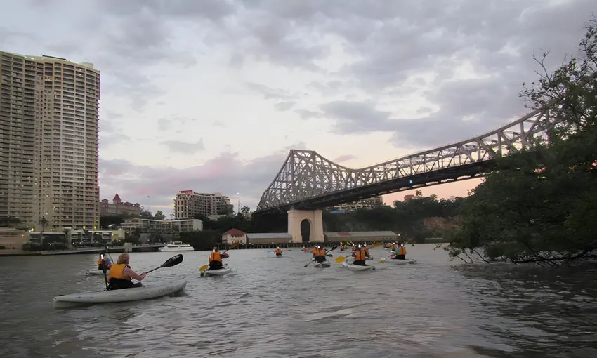 Brisbane Twilight Kayaking Tour - Book Now | Experience Oz