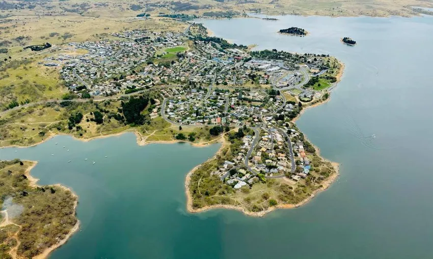 Lake Jindabyne Scenic Helicopter Flight  - Book Now | Experience Oz