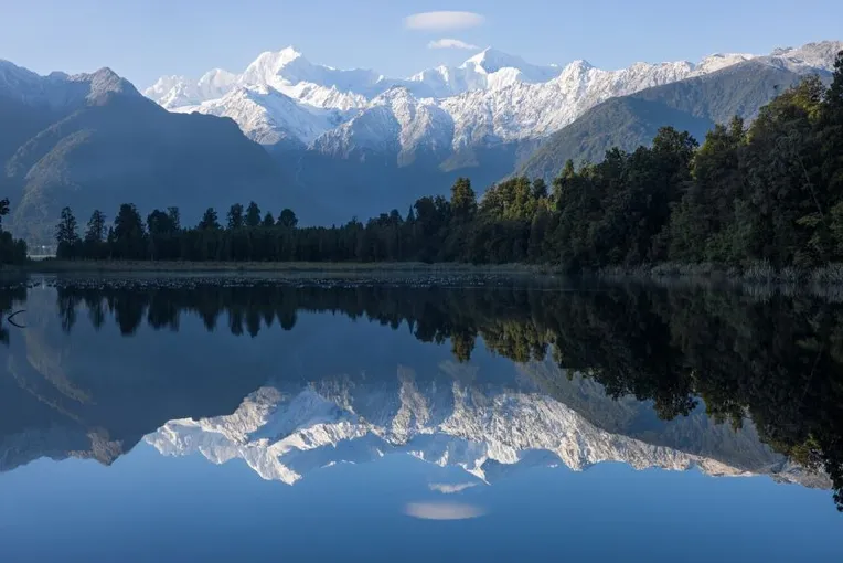 Queenstown to Franz Josef via Wanaka 1 Way Day Tour | Experience OZ