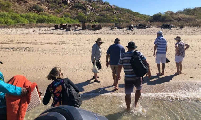 Dampier Peninsula Oolin Sunday Island Cultural Tour | Experience Oz
