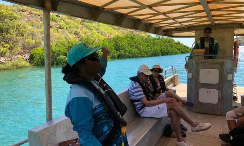 Dampier Peninsula Oolin Sunday Island Cultural Tour | Experience Oz