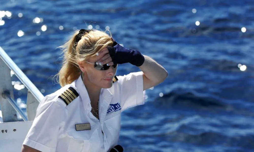 Premium Brisbane Whale Watching Cruise - Book Now | Experience Oz-5