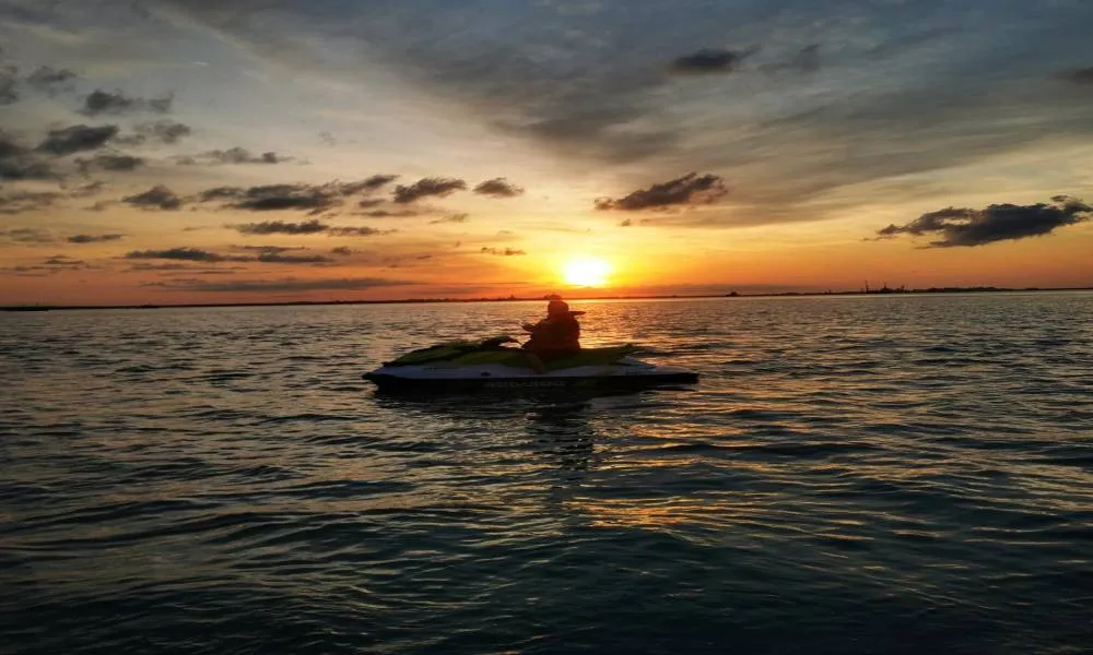 Darwin 90 Minute Sunrise Jet Ski Tour - Book Now | Experience Oz-2