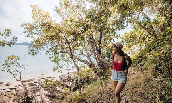 Dunk Island Full Day Tour from Cairns