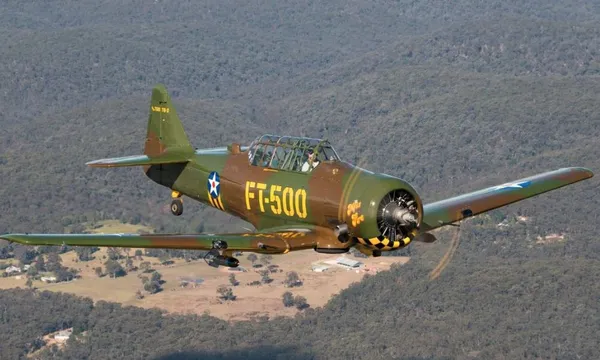 Aerobatic Flight in a Genuine WW2 Warbird Plane