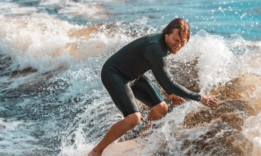 Sydney Wakesurfing Lessons in Middle Harbour | Experience OZ