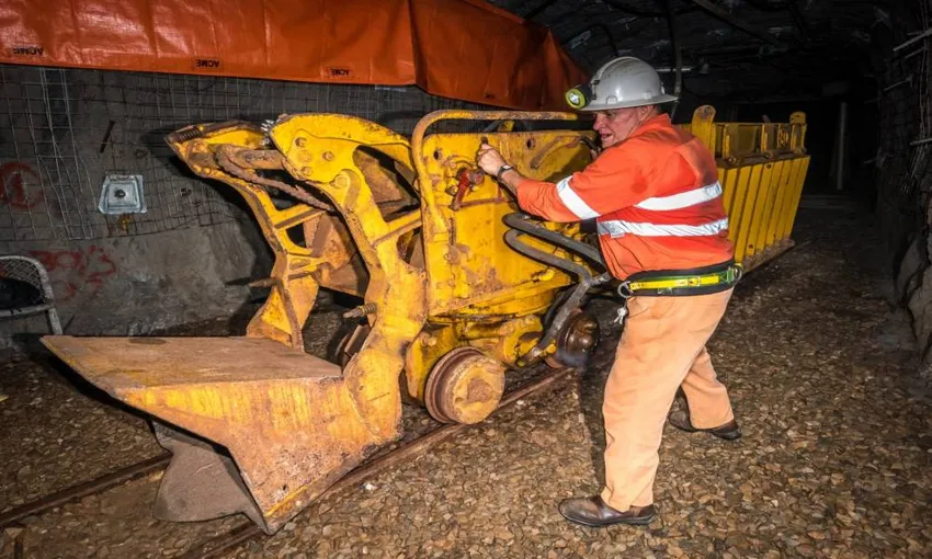 Hard Times Mine Underground Tour - Book Now | Experience Oz