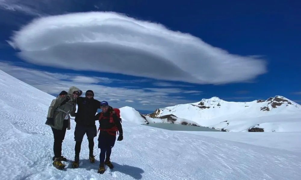 Premium Mt Ruapehu Summit Plateau Guided Group Hike-2
