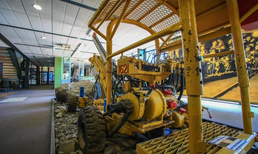 Isa Experience Heritage Display - Book Now | Experience Oz