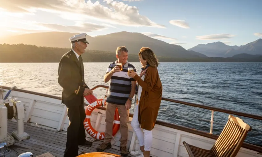 Fiordland Evening Champagne Cruise from Te Anau | Experience OZ