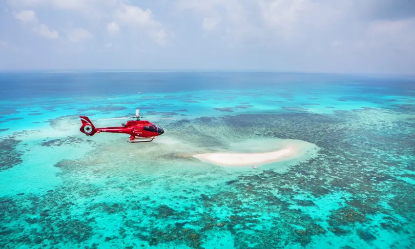 Great Barrier Reef Tour & Scenic Helicopter Flight Cairns | Experience Oz