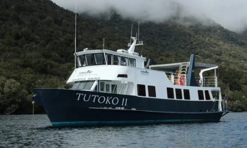 Doubtful Sound Overnight Cruise - 1.5 Days | Experience OZ