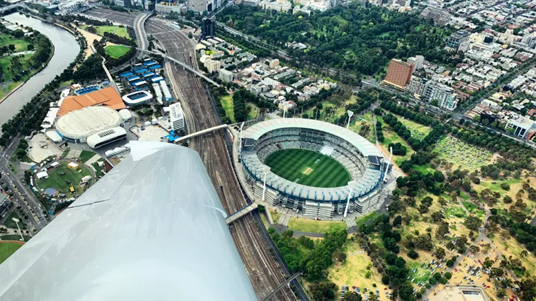 Scenic Flight For 2 - 30 Minutes - Moorabbin Airport