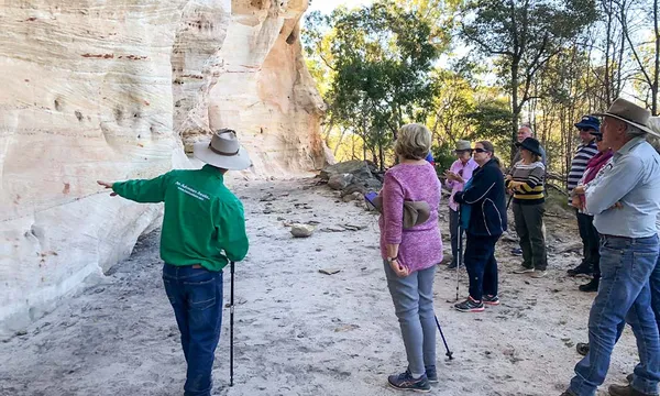 Lost World Carnarvons (Wallaroo and Roma) Day Tour with Meals Included