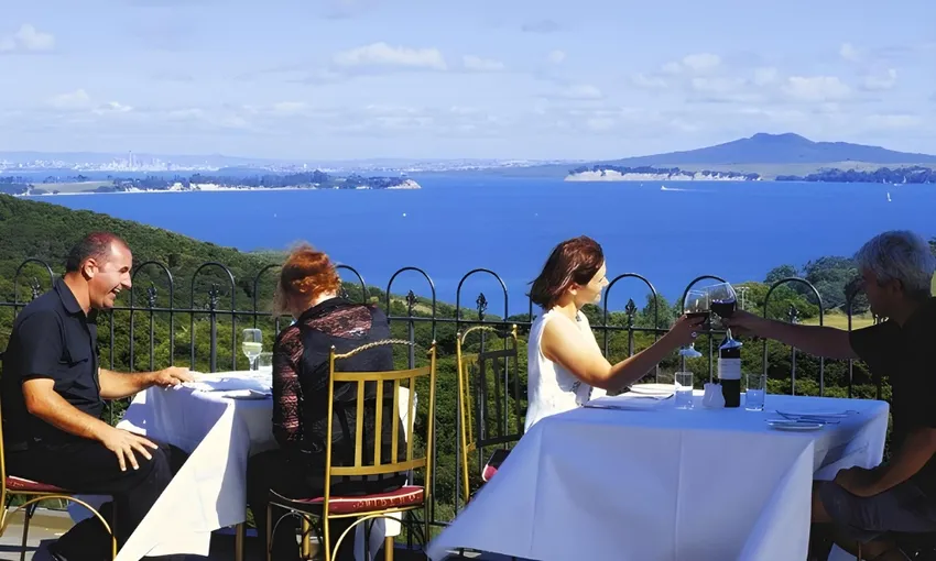 Waiheke Island Day Tour with Lunch - Book Now  | Experience Oz