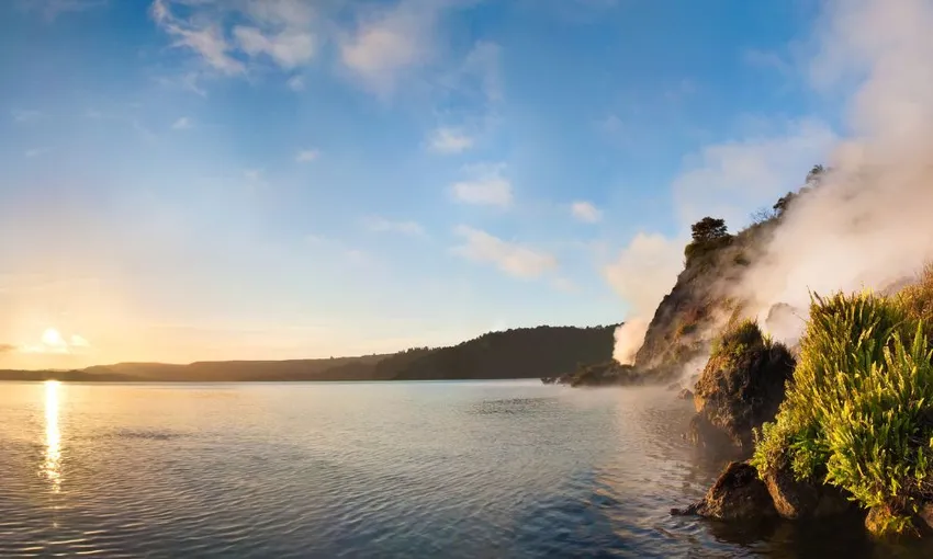 Lake Rotomahana Cruise with Geothermal Walk - 3.5 Hours
