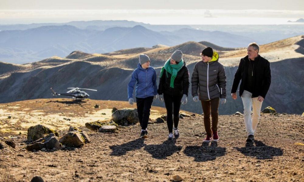 Helicopter Tour & Dual Landing in Rotorua