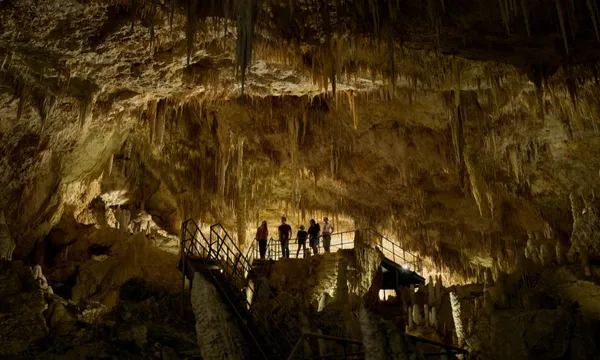 Margaret River Mammoth Caves Tour