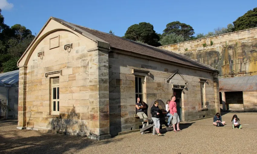 Convict, Castles and Champagne Cruise Sydney | Experience Oz