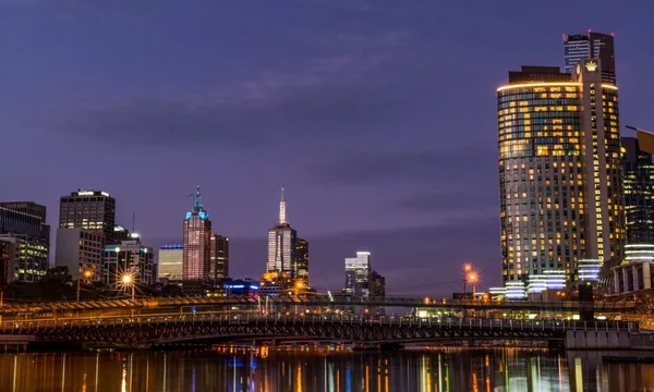 Melbourne Golden Hour Cruise - 90 Minutes