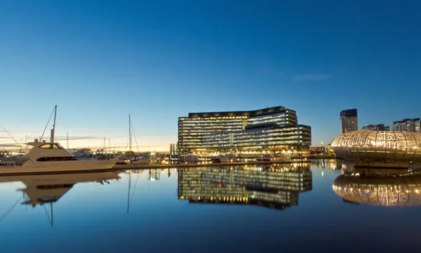 Melbourne Golden Hour Cruise - 90 Minutes
