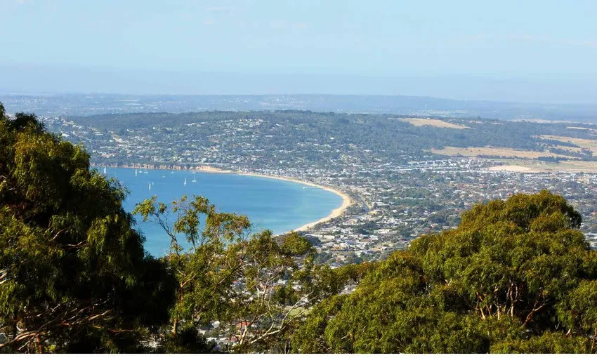 Mornington Peninsula Wine, Bays and Springs Tour - from Melbourne | Experience Oz