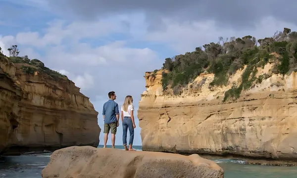 Great Ocean Road and Twelve Apostles Tour Full Day
